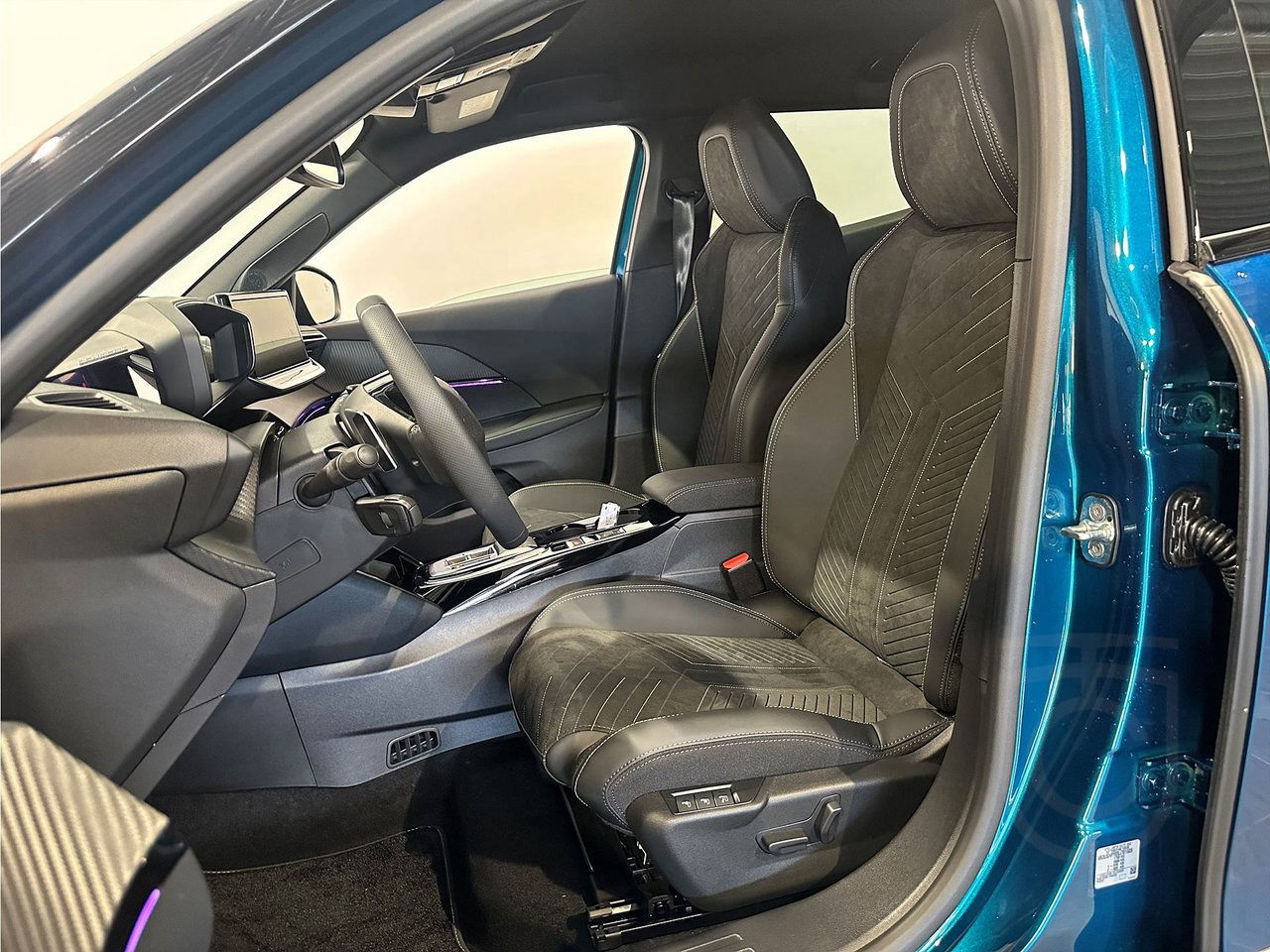 Peugeot 2008 GT Hybrid