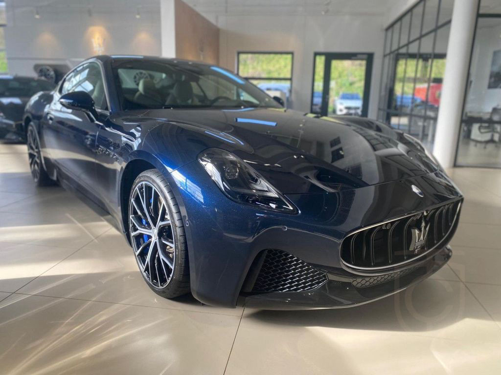Maserati Granturismo Modena MY24