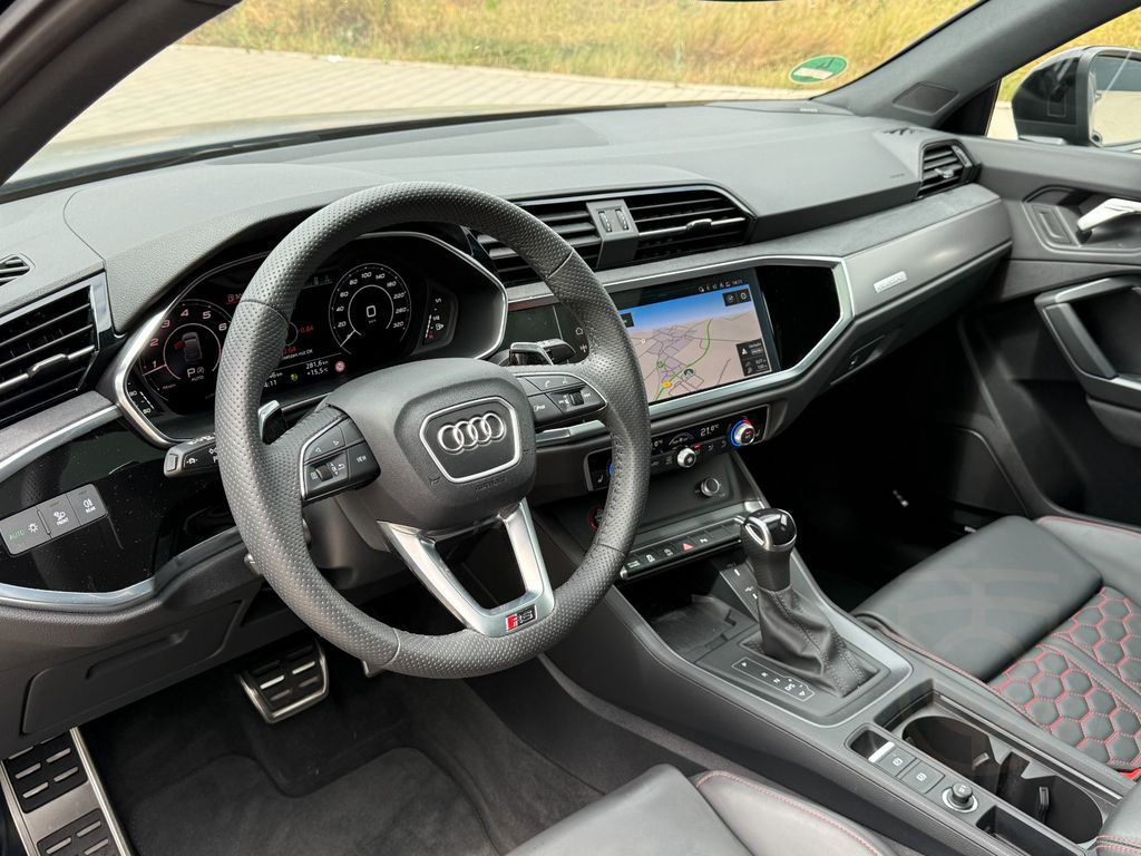 Audi RSQ3 2.5 TFSI S tronic quattro