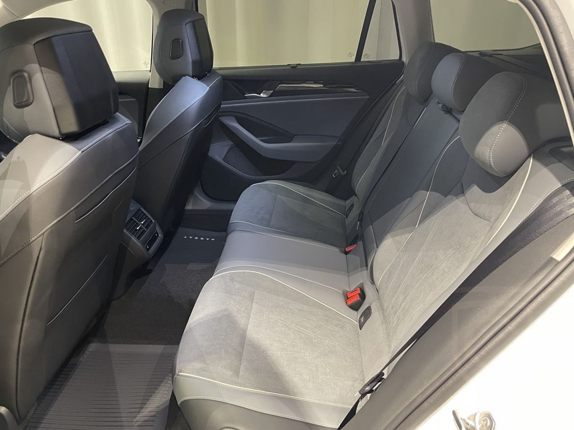 Volkswagen Passat Variant eHybrid 1.5 TSI Business