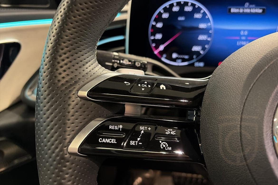 Mercedes-Benz E 300 T e
