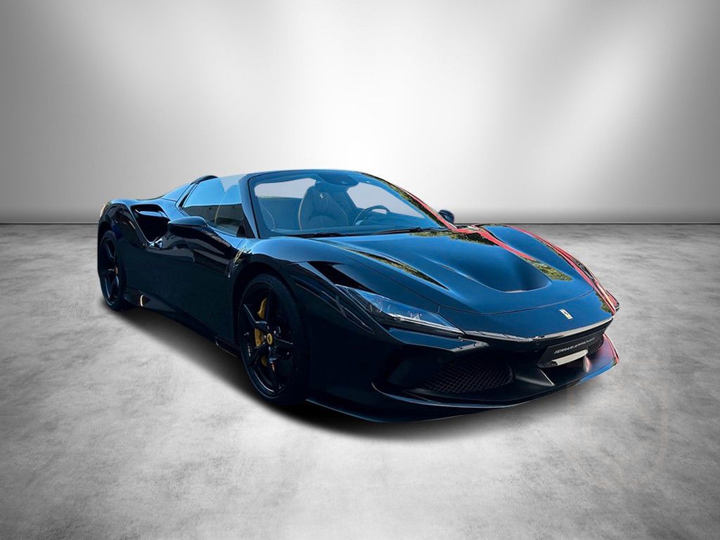 Ferrari F8 Spider / Lift / LED / Carbon