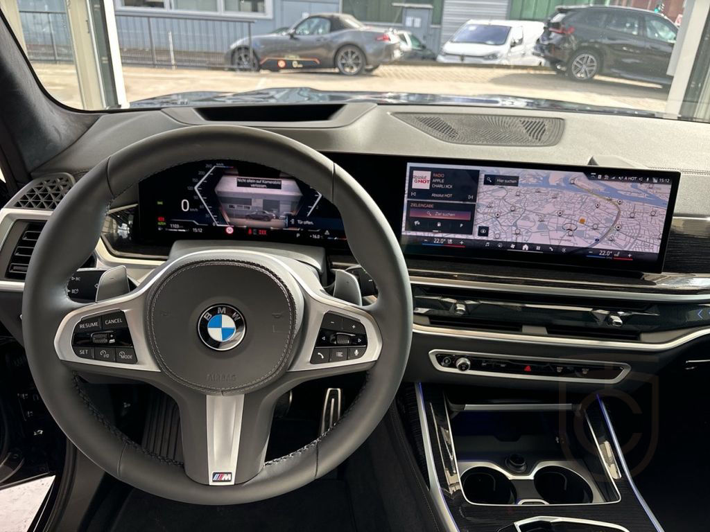 BMW X7 xDrive 40d MSport PRO 6-SITZE+PANO SKY+AHK+H&