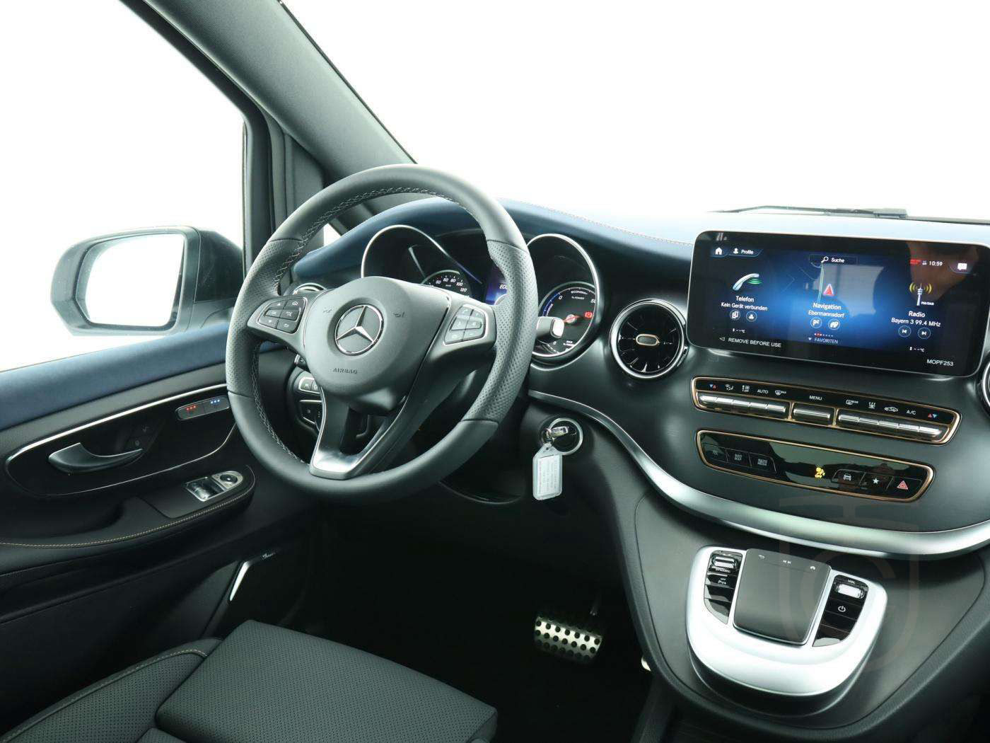 Mercedes-Benz EQV 300