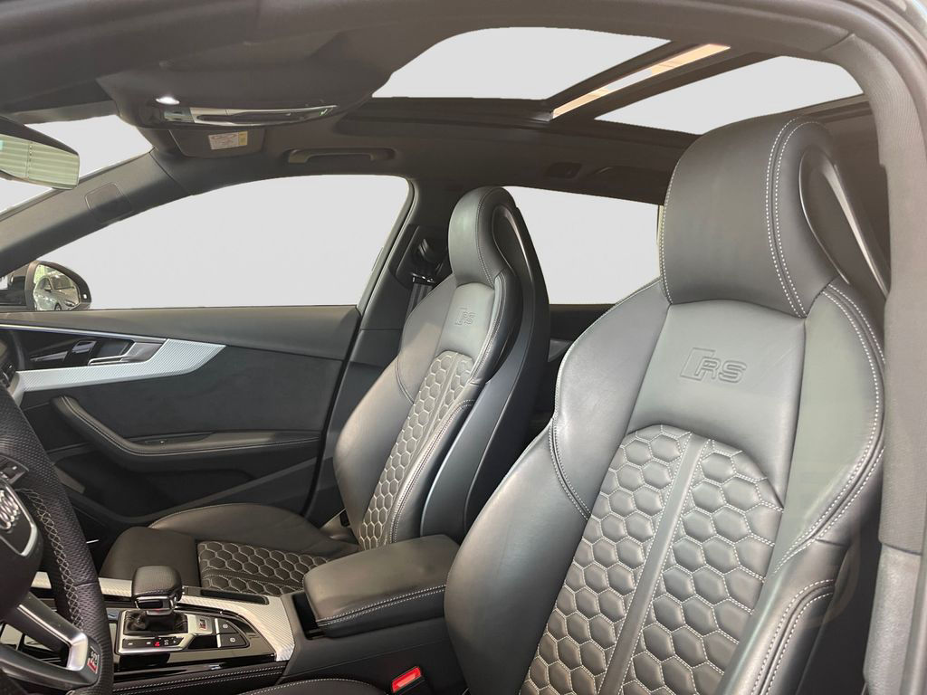 Audi RS 4 Avant TFSI S-tronic quattro B&O Matrix Pano