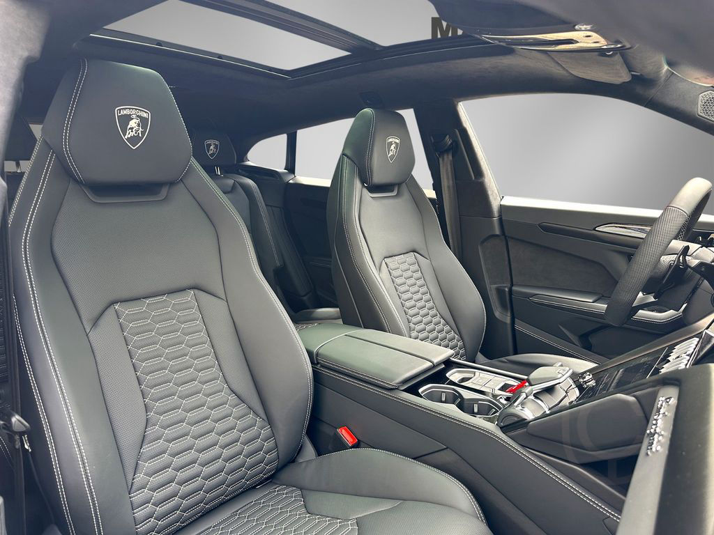Lamborghini Urus S 3D Bang&Olufsen 22" cooled&heated MY24