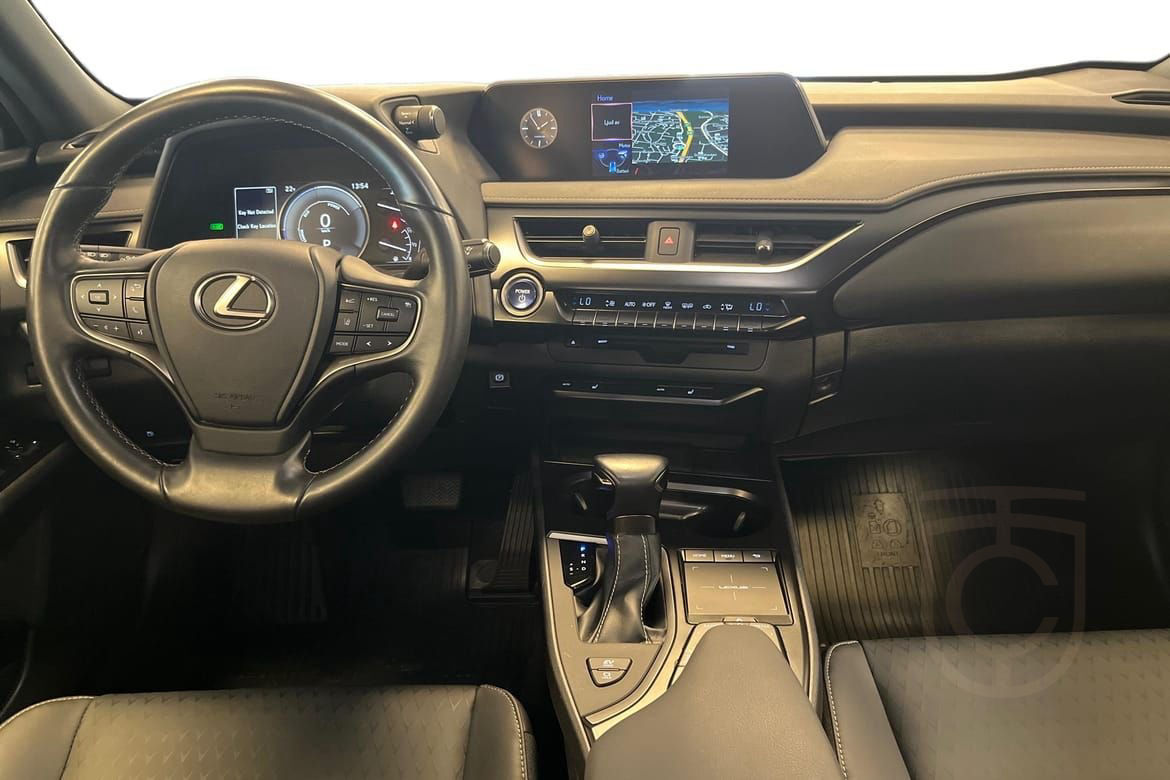 Lexus UX 250h E-Four UX250h AWD Sport Edition