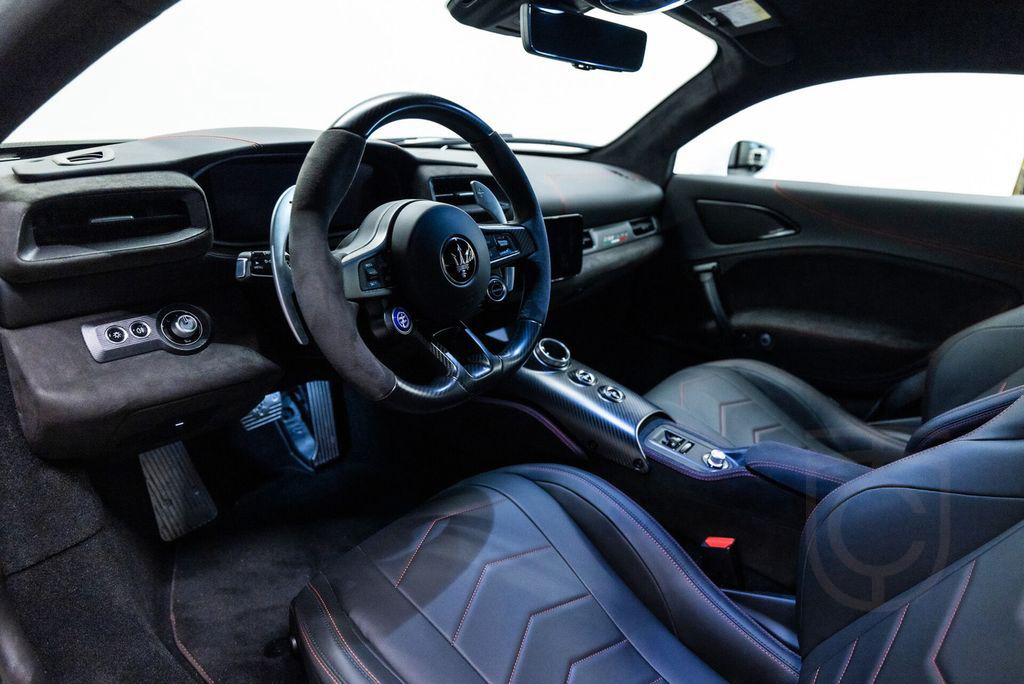 Maserati MC20 3.0 V6 FULL OPTIONS Dealer auto