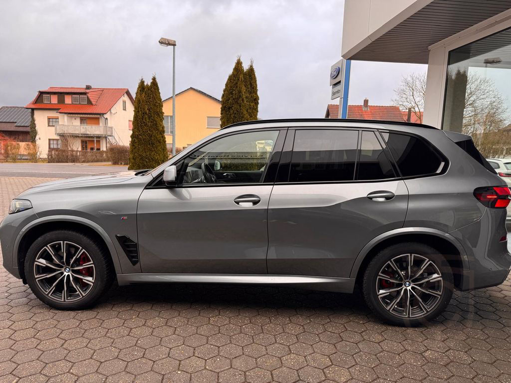BMW X5 30d xDrive M-Sport-Pro ABSTANDSTEMP. AHK