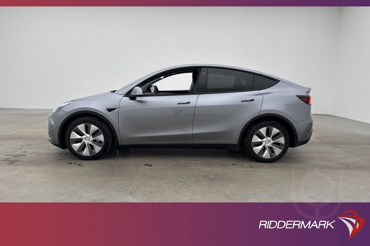 Tesla Model Y Long Range AWD Autopilot Panorama