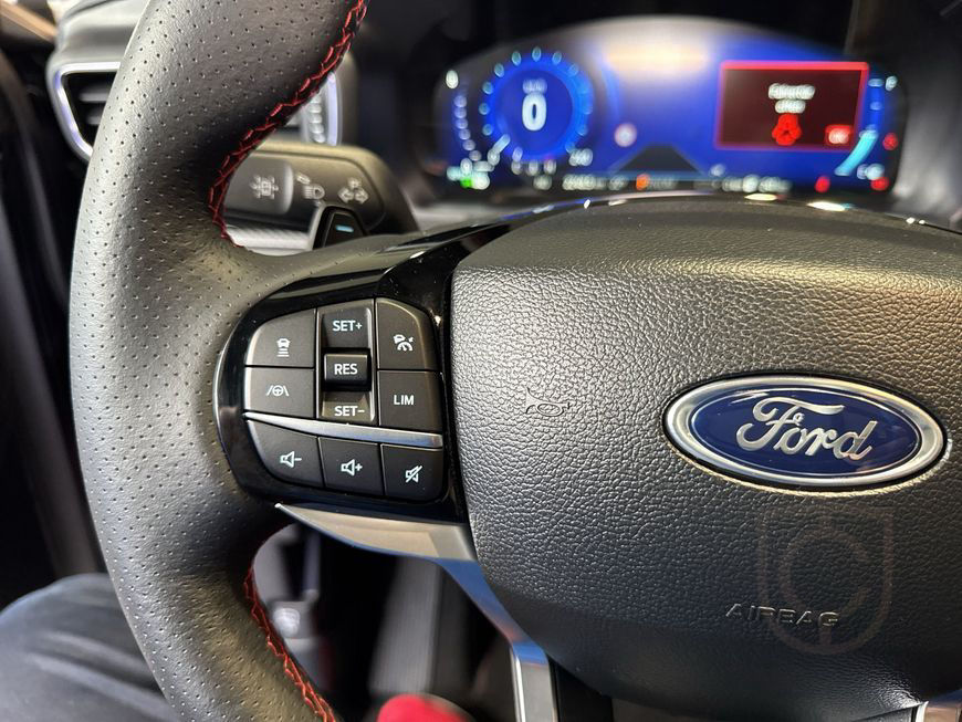 Ford Explorer EcoBoost Plug-in Hybrid ST-LINE