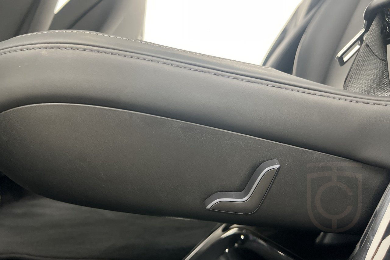 Tesla Model X Plaid