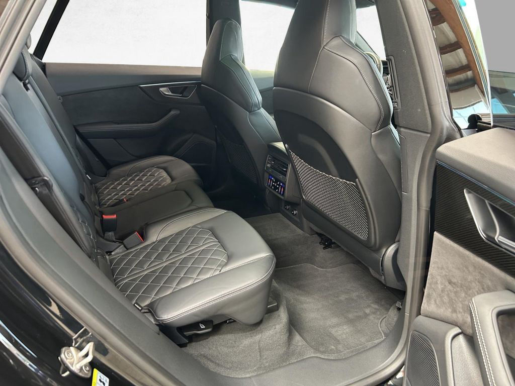 Audi SQ8 4.0 TFSI quattro /Navi/Pano/Matrix