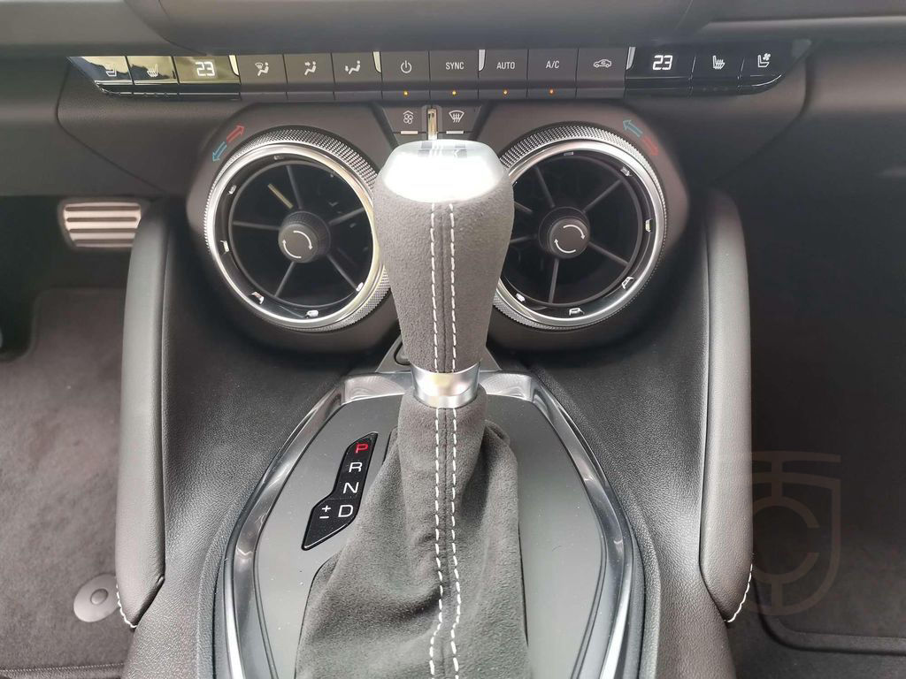 Chevrolet Camaro V8 Coupe