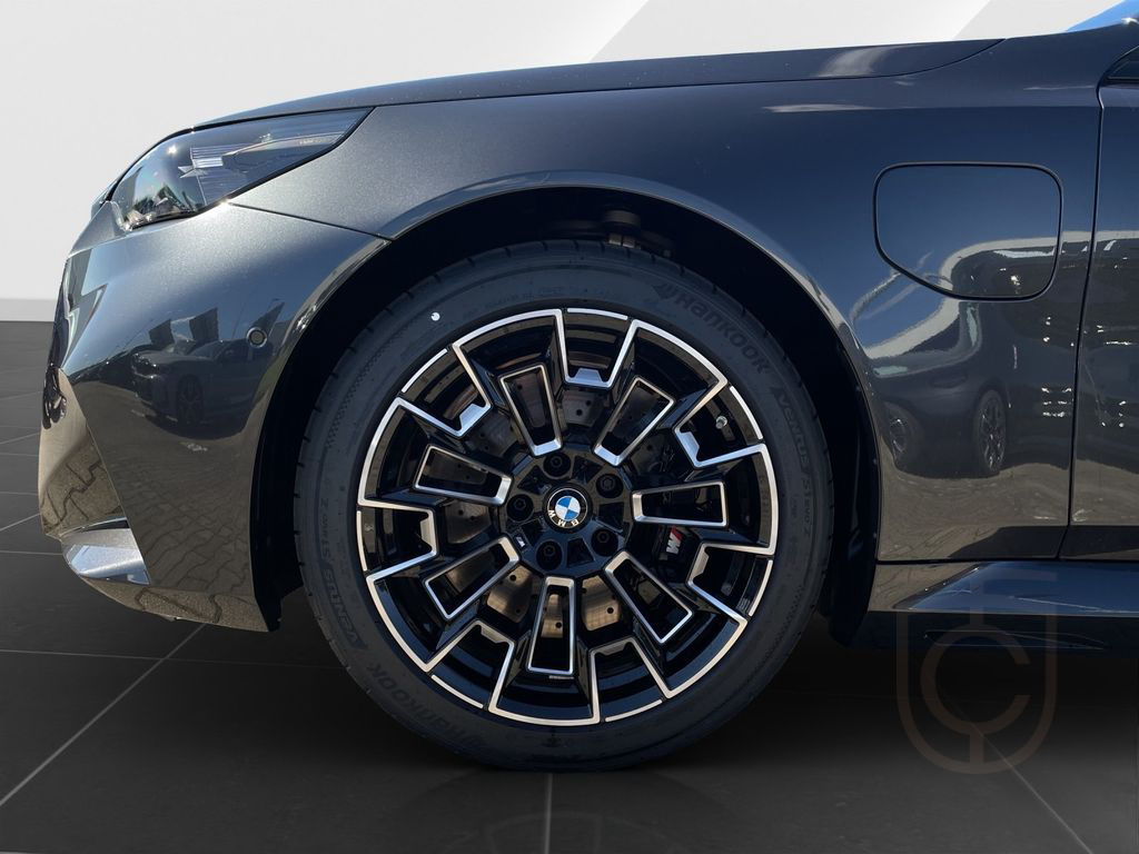 BMW M5 Touring - UPE 157.730,- € 0,5% Versteuerung!!