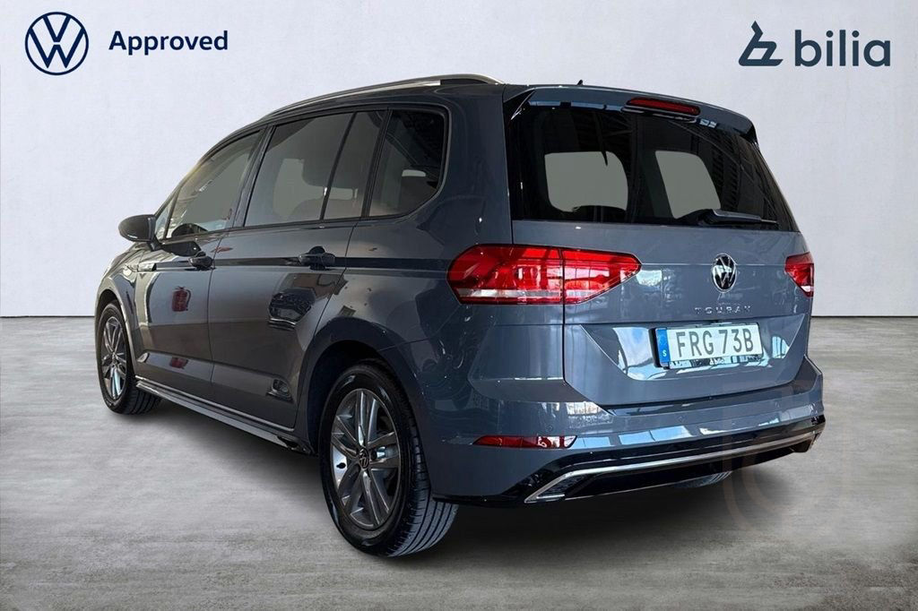 Volkswagen Touran 7-seater 1.5 TSI