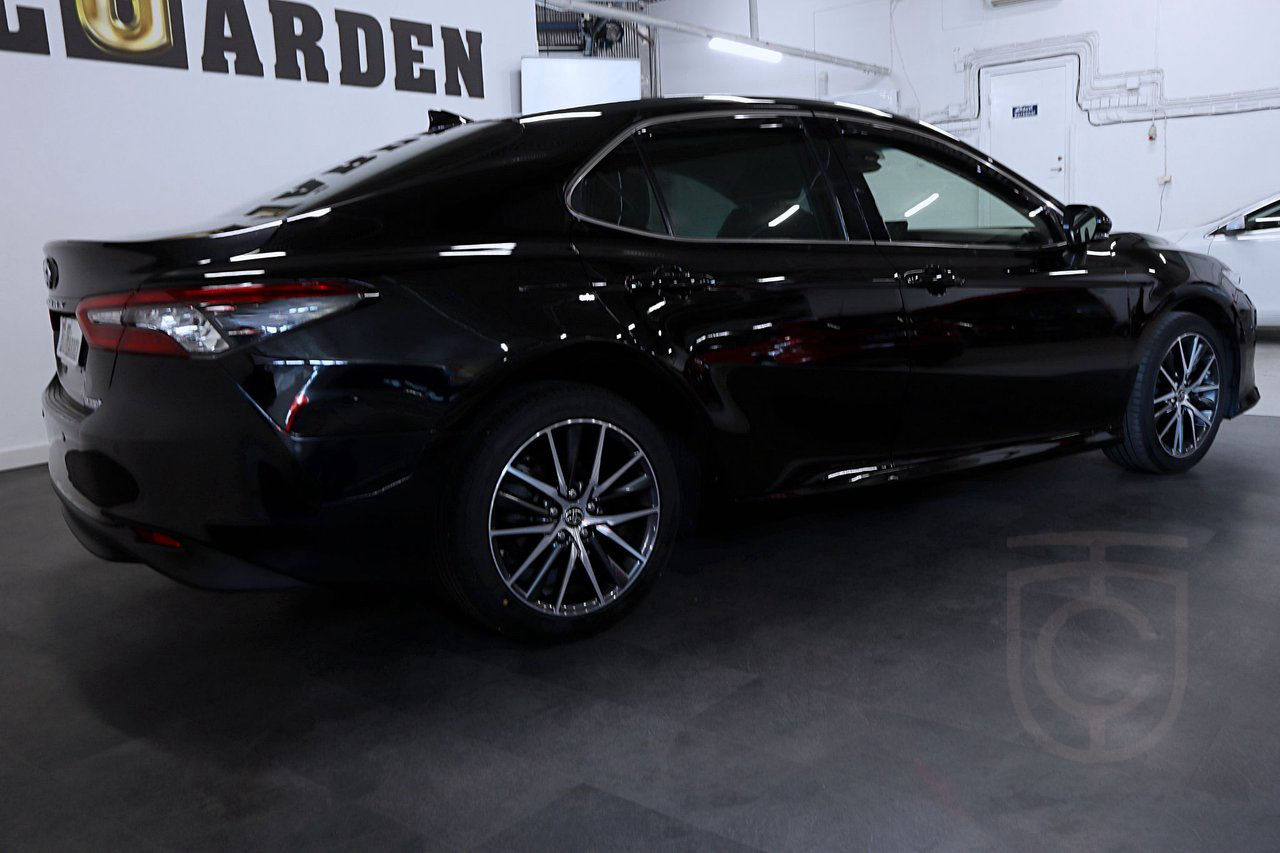 Toyota Camry Hybrid CVT Executive