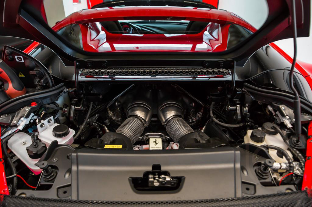 Ferrari 296 GTS ~Ferrari Munsterhuis~