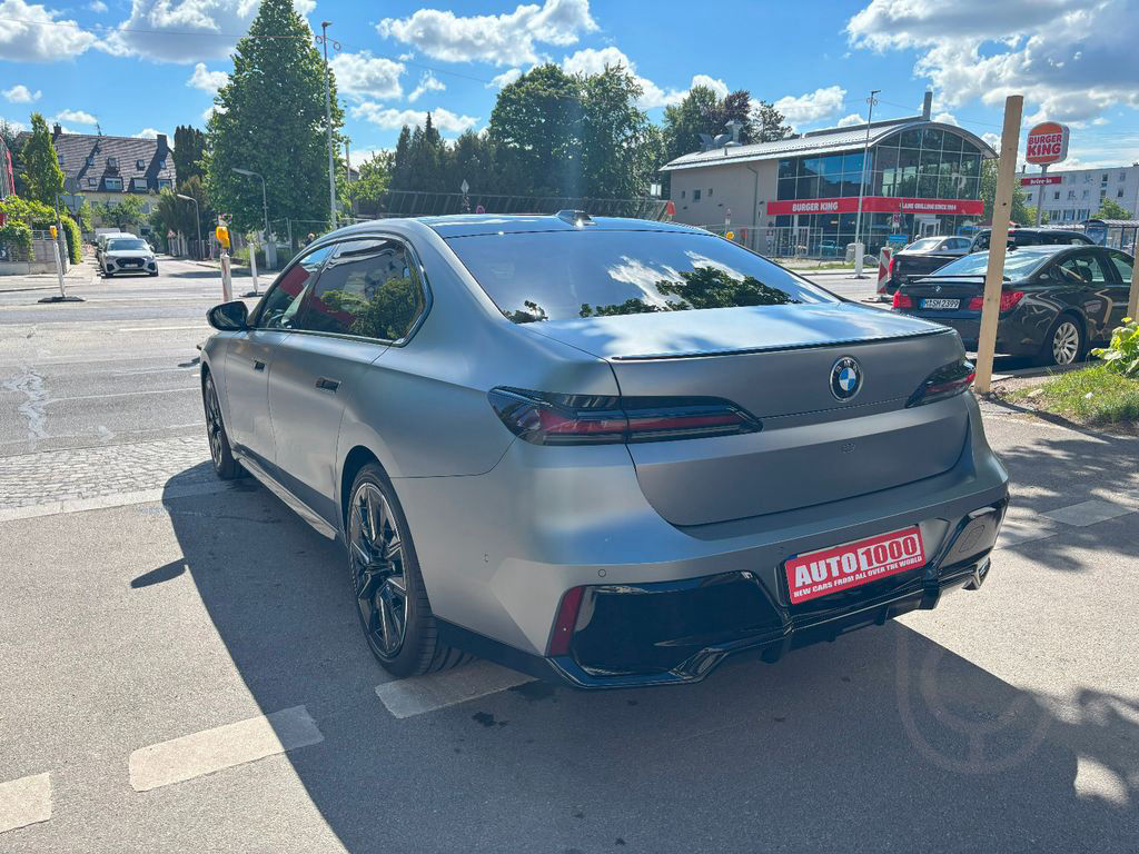 BMW 740 Baureihe 7 Lim 740 d xDrive M Sport