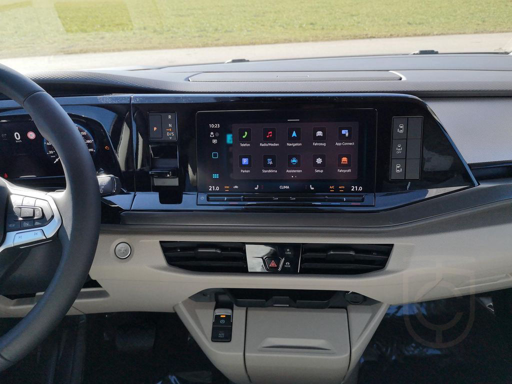 Volkswagen T7 2.0TDI DSG California Beach Sport Edition 8 F