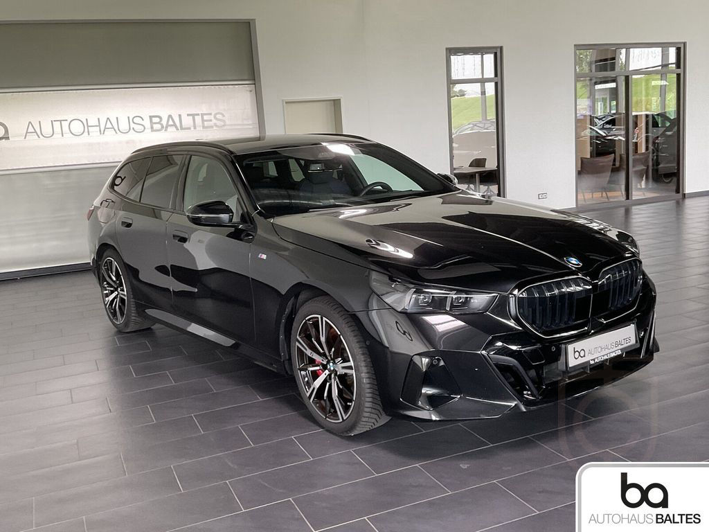 BMW 540d xDrive Touring M Sport Pro 20"/Pano/ACC/AHK