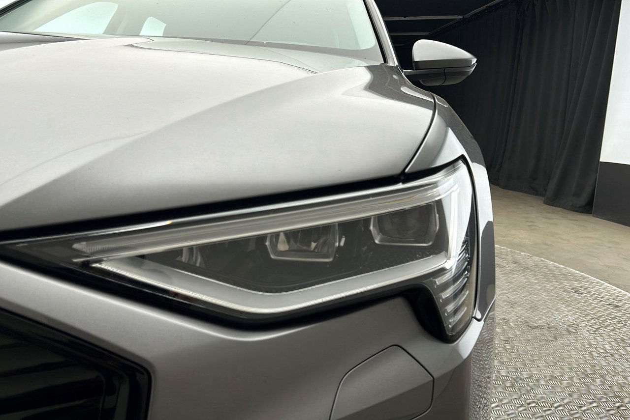 Audi E-Tron 55 Quattro Proline Svart Optik