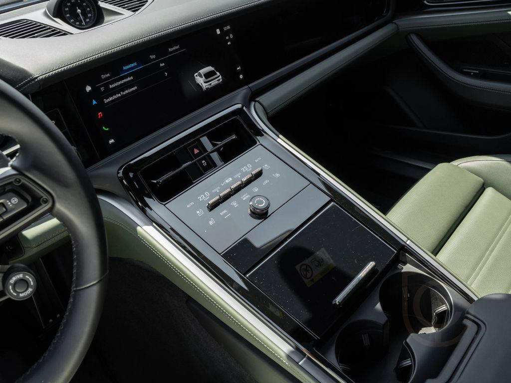 Porsche Panamera 4S E-Hybrid Pano HD-Matrix 18 Wege 21''