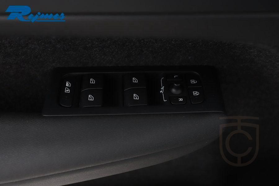 Volvo C40 Recharge Twin Core