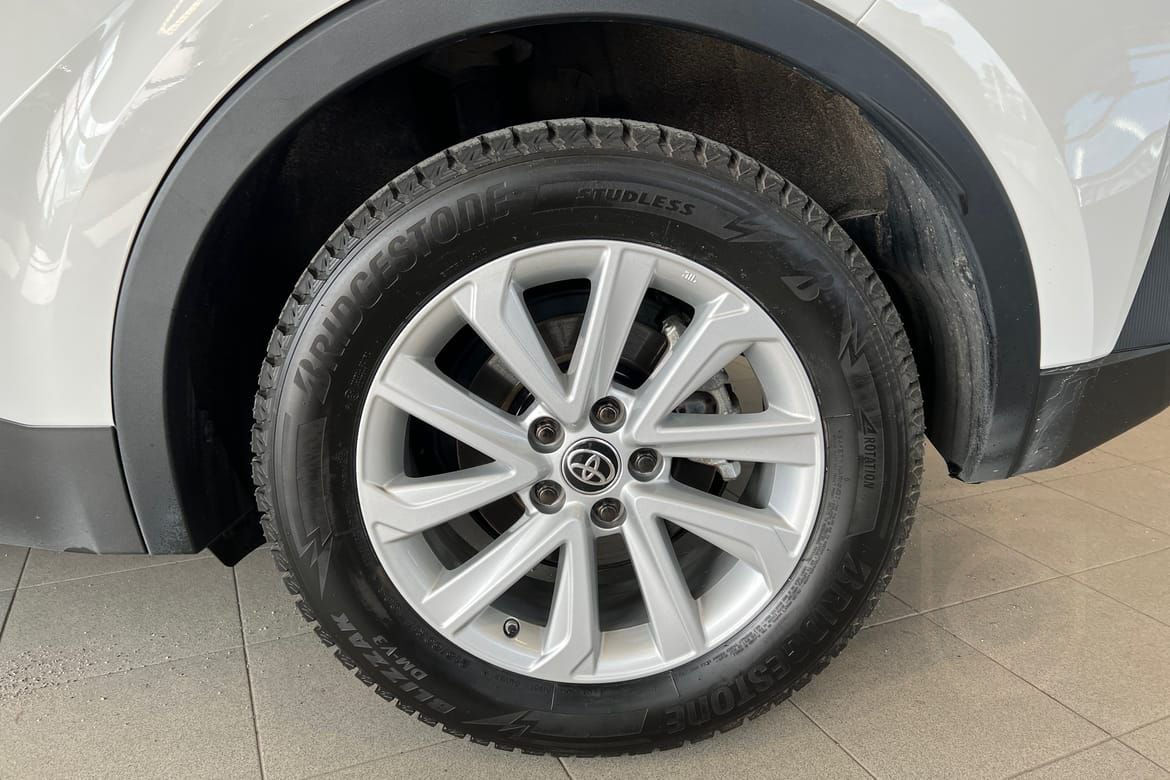 Toyota C-HR Hybrid 1,8 STYLE TEKNIKPAKET