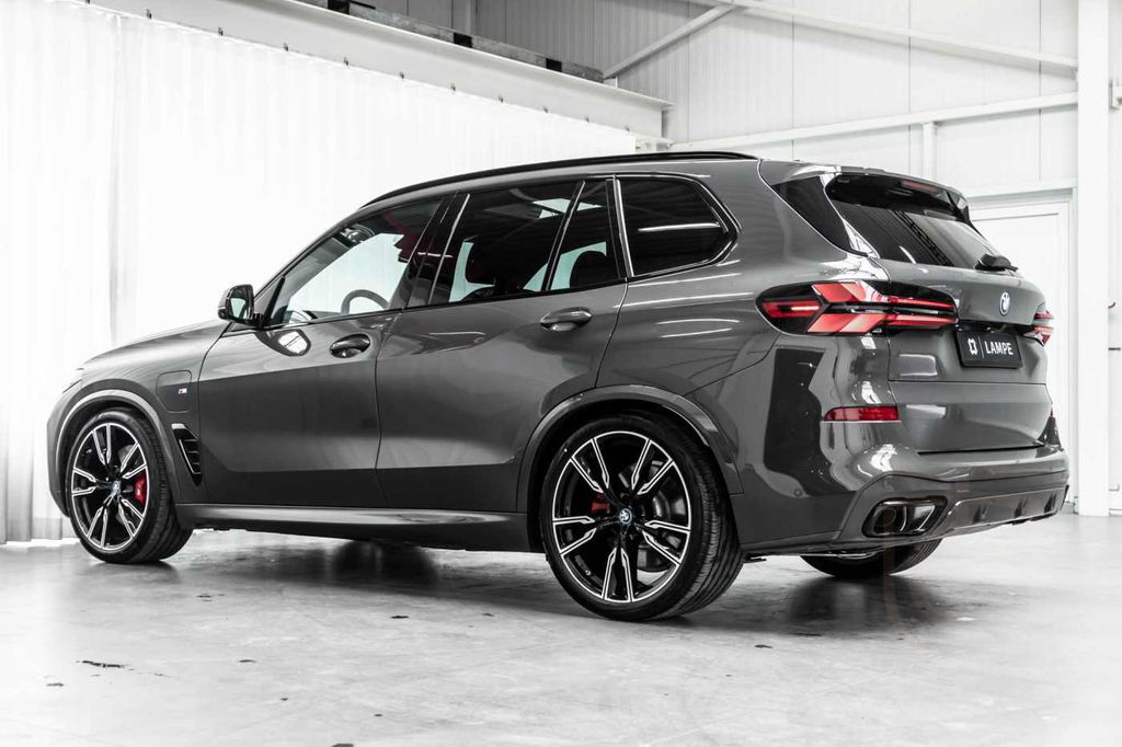 BMW X5 xDrive50e Hybrid M Sport Bowers&Wilkins Trekh