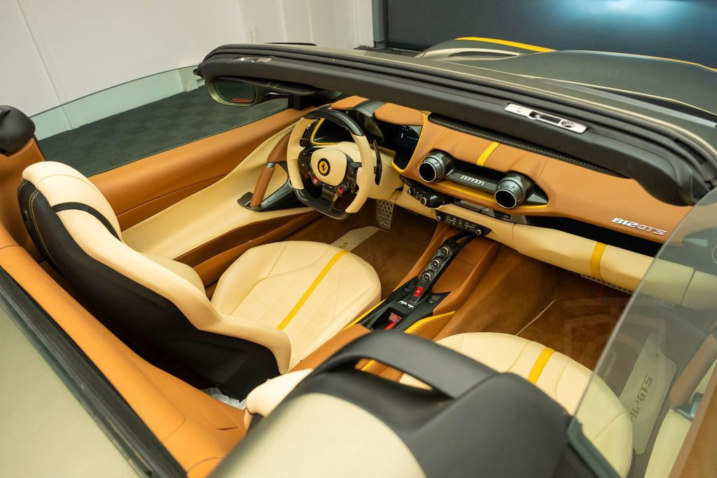 Ferrari 812 GTS