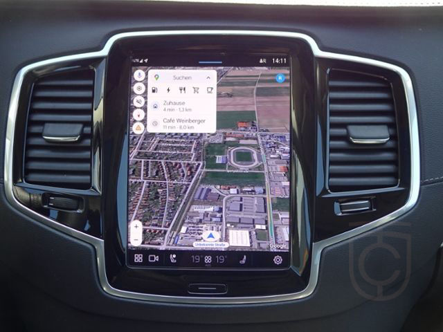 Volvo XC90 T8 Ultimate Bright Plug-In AHK PANO ACC HUD