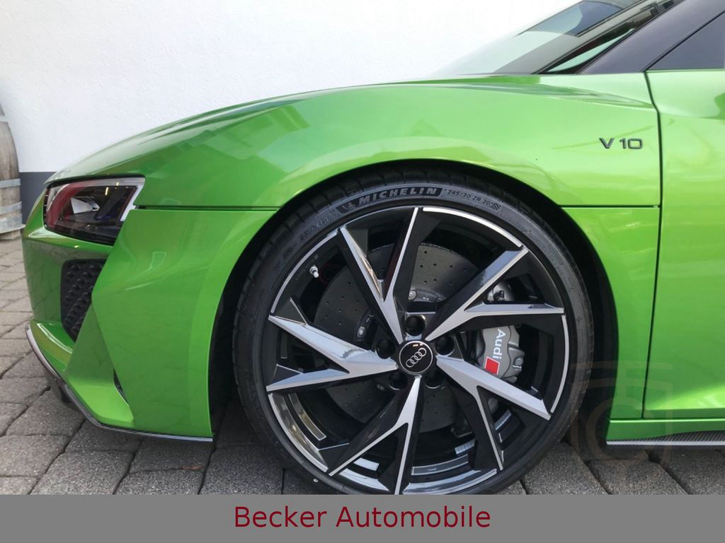 Audi R8 Spyder V10 5.2 FSI quattro performance UNIKAT