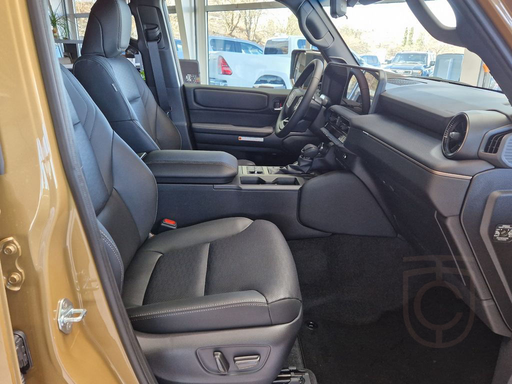 Toyota Land Cruiser NEU 2.8 4WD TEC SOFORT AHK
