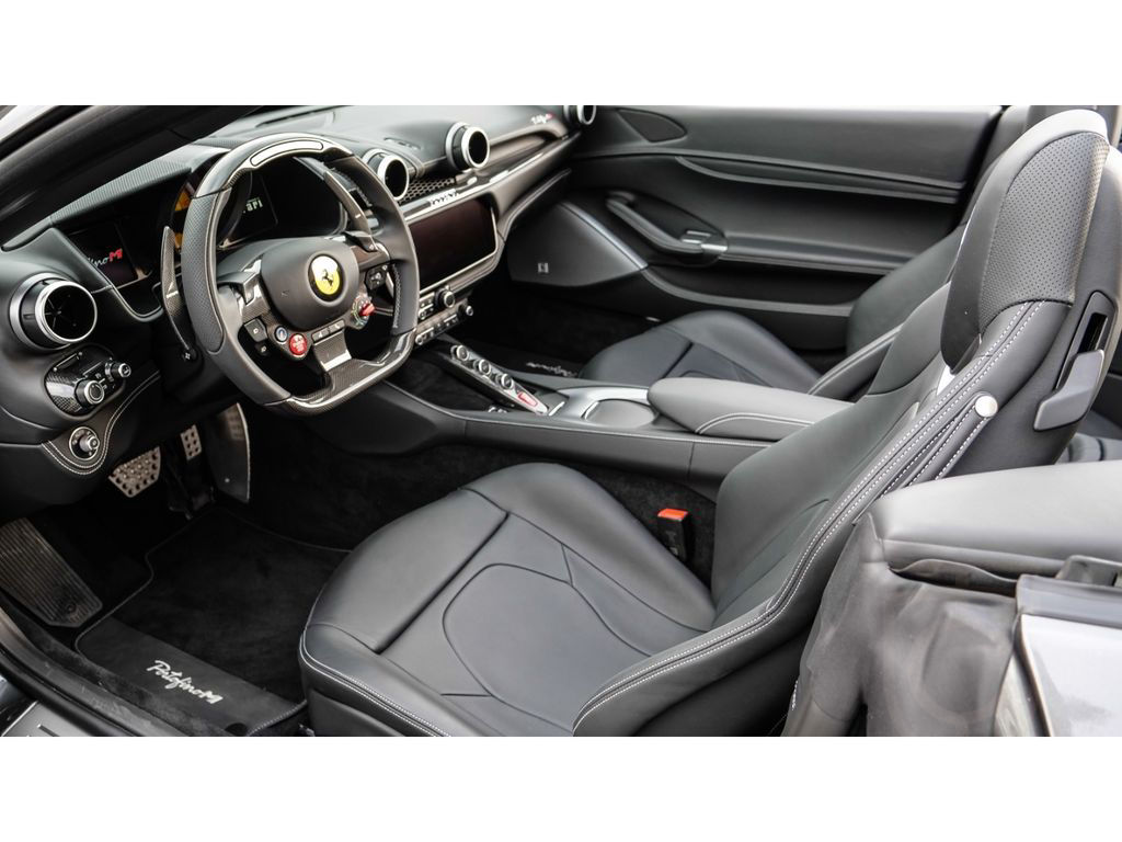 Ferrari Portofino M *Carbon+LED*MagneRide*360°-Kamera*JB