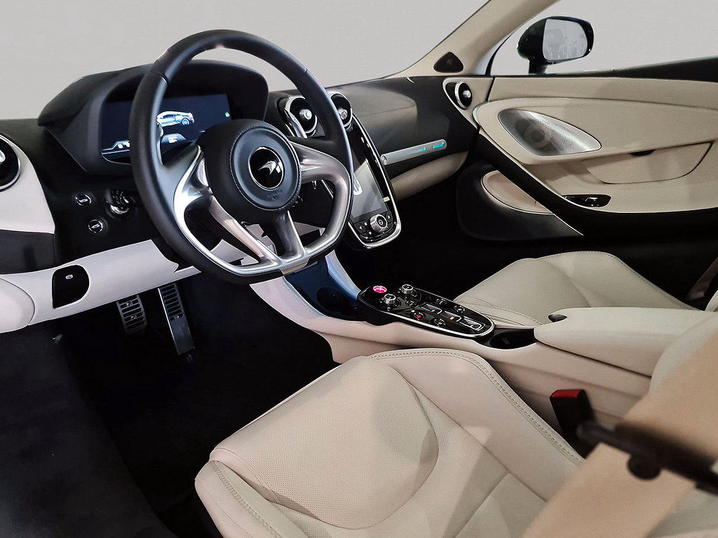 McLaren GT 620Hk  2020 Nybil Sv-såld 3år garanti