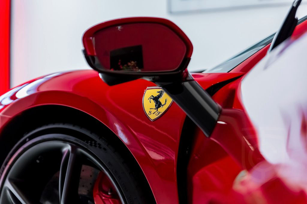 Ferrari 296 GTS ~Ferrari Munsterhuis~