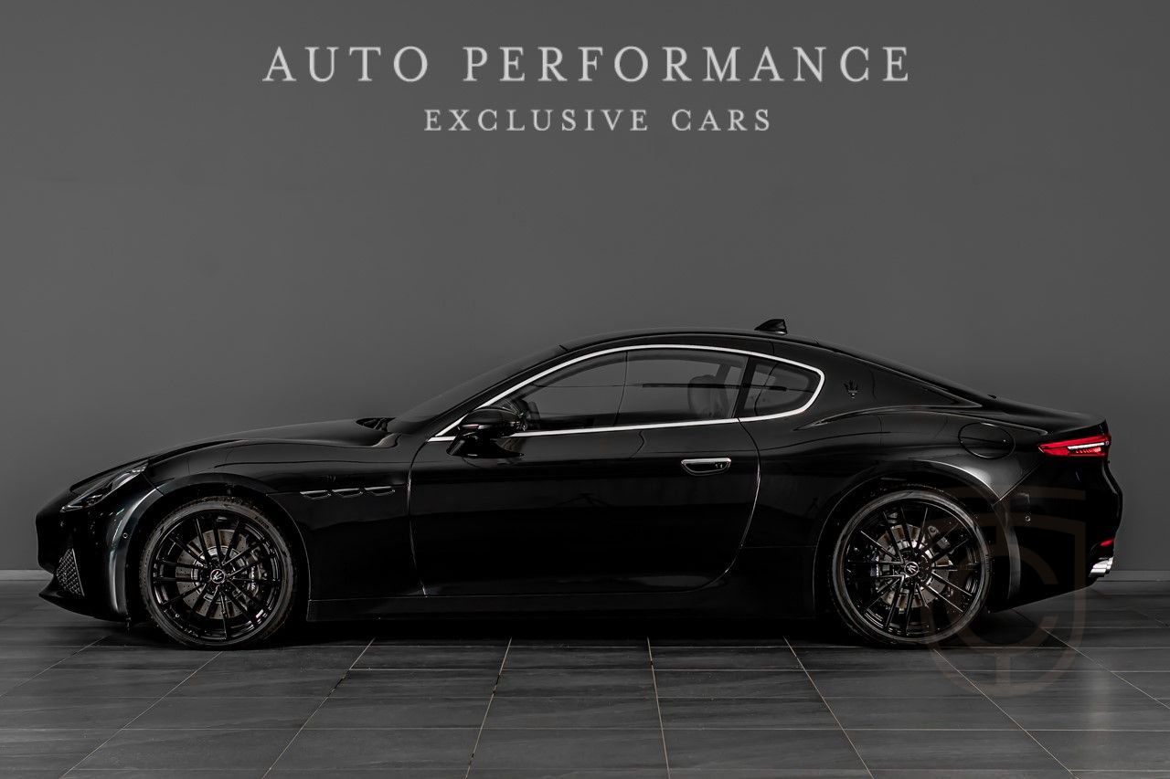 Maserati GranTurismo Modena Fabriksny
