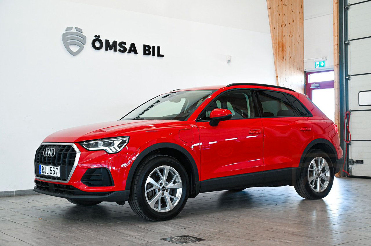 Audi Q3 45 TFSI e S Tronic Proline Sonos