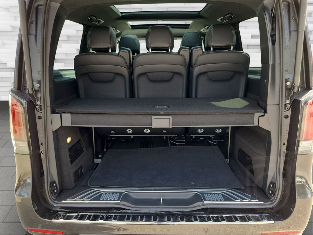 Mercedes-Benz V 300 d Exclusive lang 4x4 AMG Airmatic AHK Pano