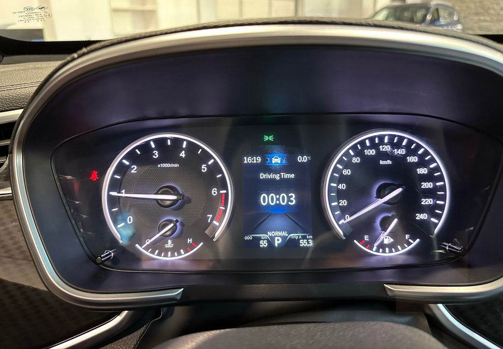 Dongfeng Fengon 5