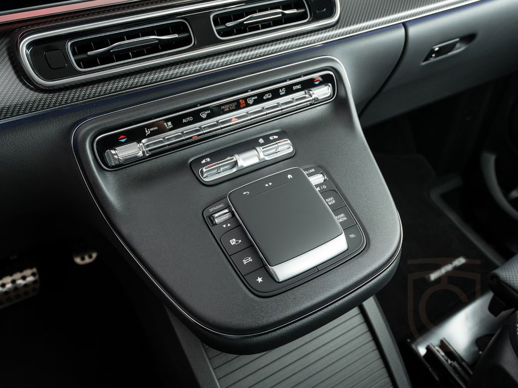 Mercedes-Benz V 300d 4M AVANTG/AMG/AIRMATIC/EXTRALANG/