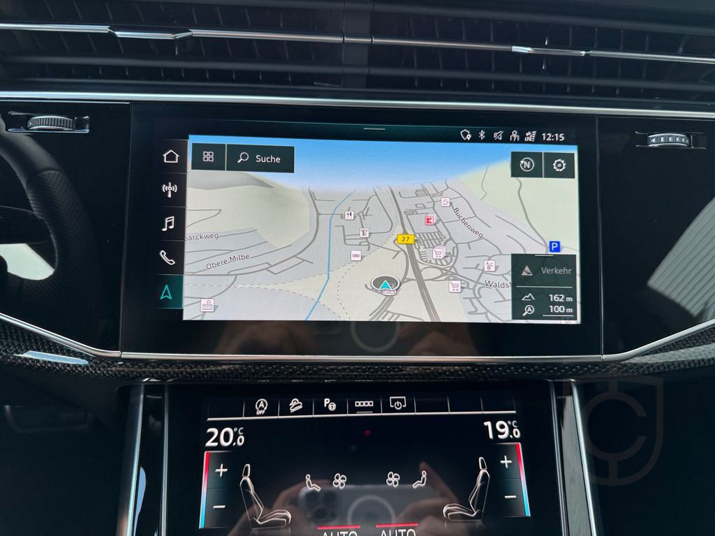 Audi SQ8 TFSI competition plus quattro AHK MATRIX