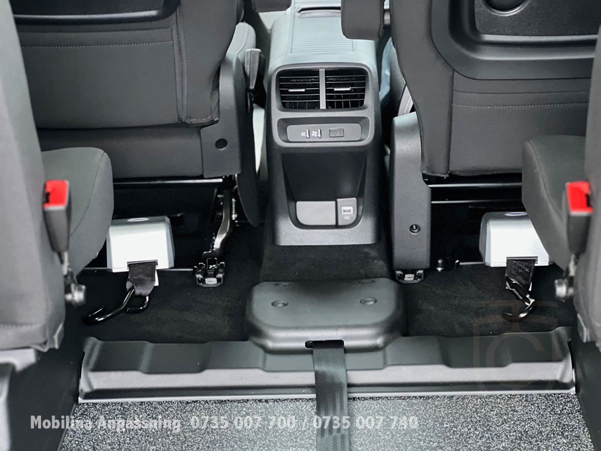 Peugeot Rifter Handikappanpassad Rullstolsbil