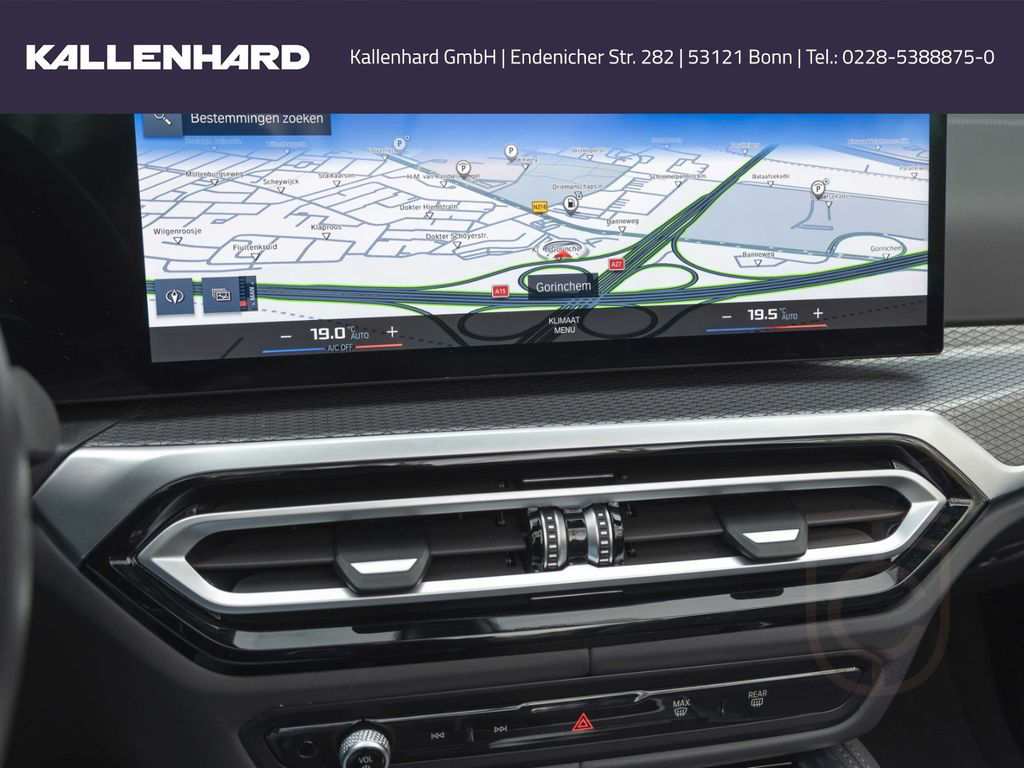 BMW M4 xDrive Competition Cabrio-Widescreen-DrivingA