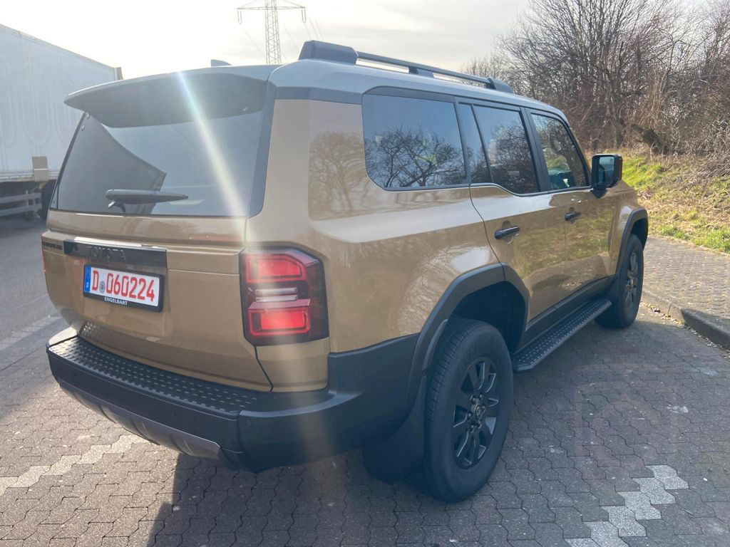 Toyota Land Cruiser 2,8 D-4D 151kW AWD First Edition