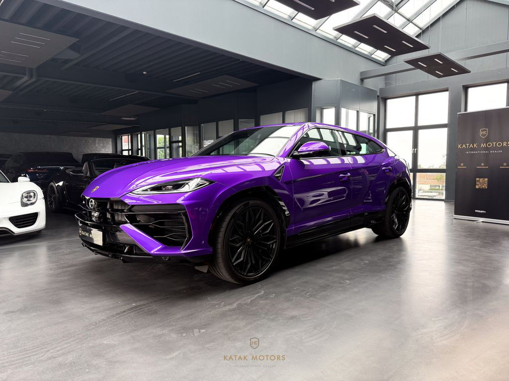 Lamborghini URUS SE HYBRID4.0 V8/PANO/HEAD-UP/COOL SEAT