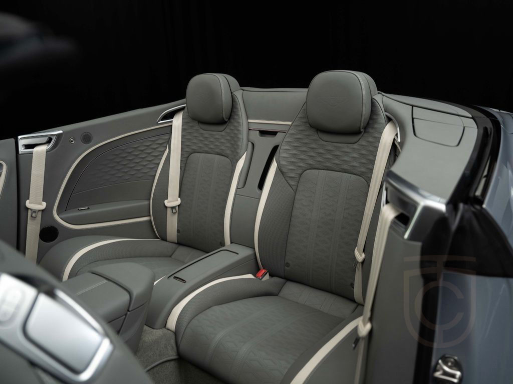 Bentley Continental GTC Speed