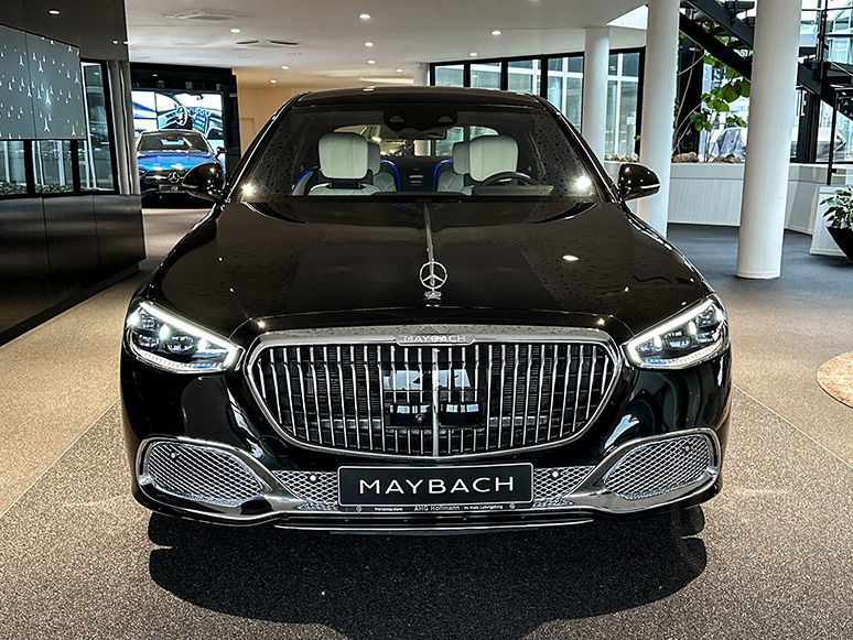 Mercedes-Benz Maybach S 680 4M Manufaktur InterP+First-CL Font