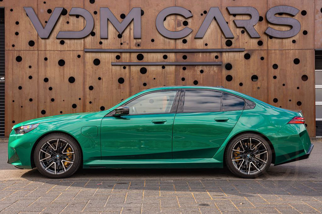 BMW M5 Limousine *KERAMIK*COMFORT*CARBON*PPF*